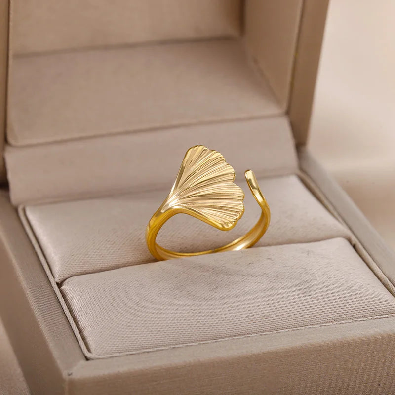 Ginkgo Glow Ring