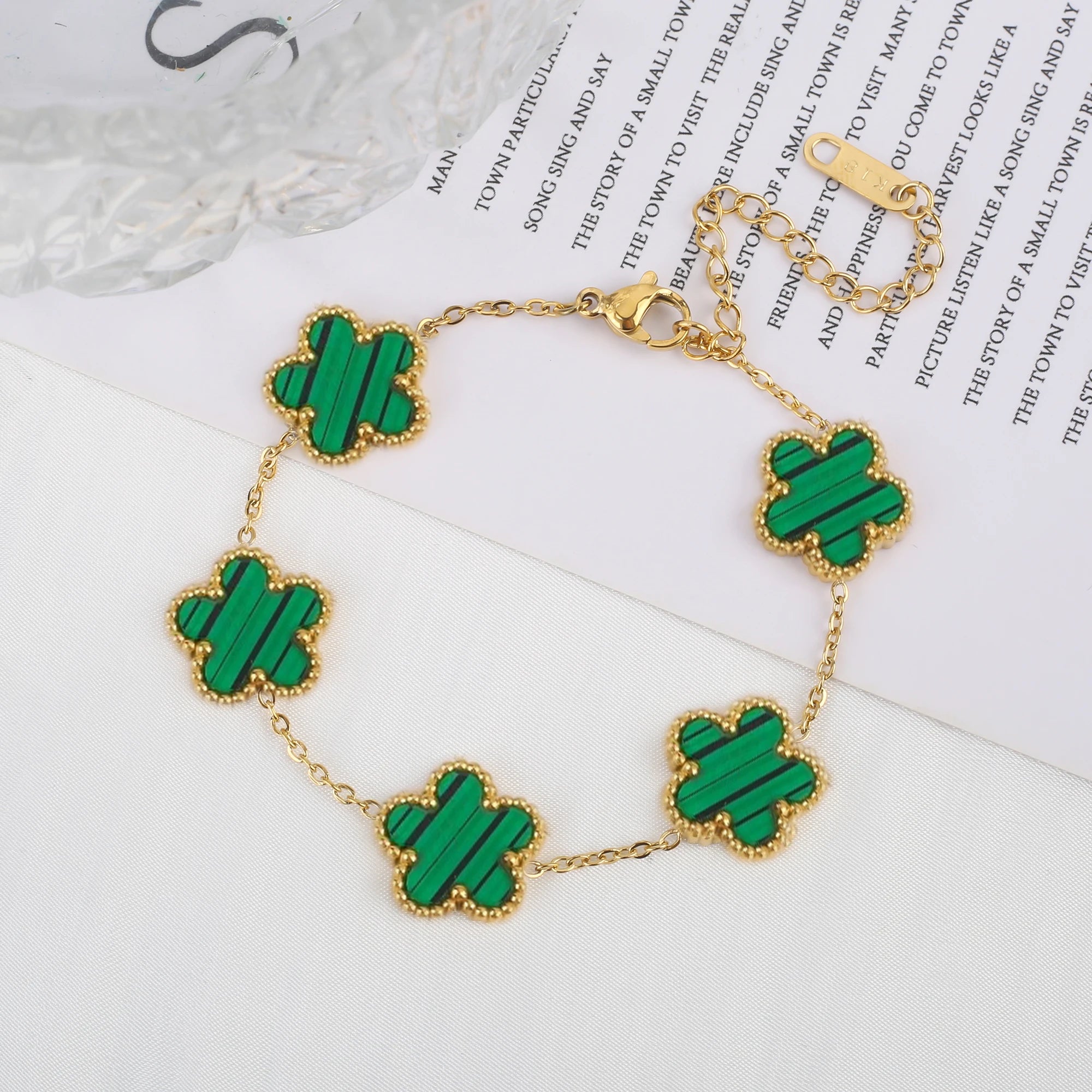 Eterna Clover Bracelet