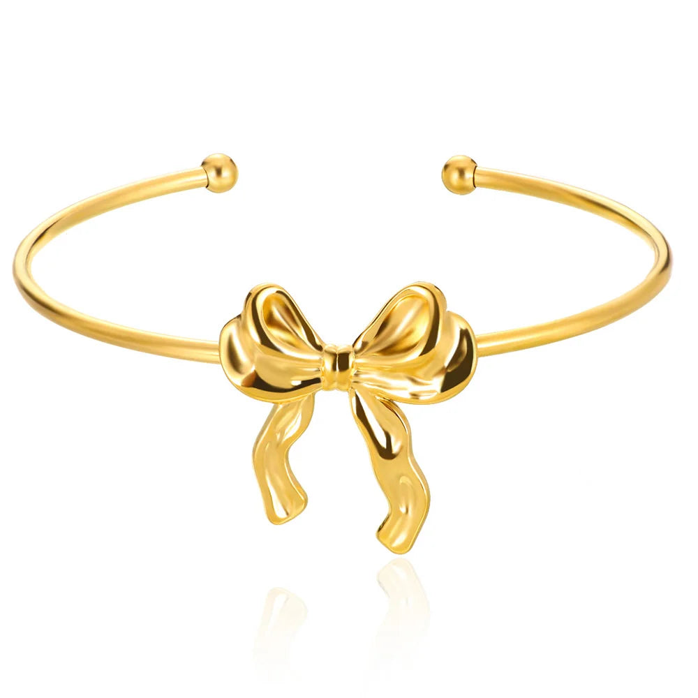 Nova Flower Bangle